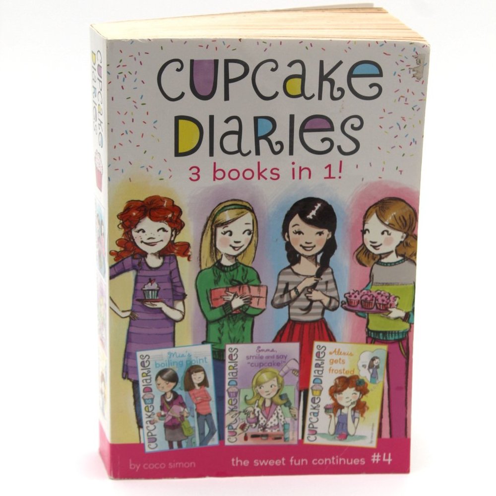 Cupcake Diaries 3 Books in 1 Mia, Emma & Alexis Paperback by Coco Simon